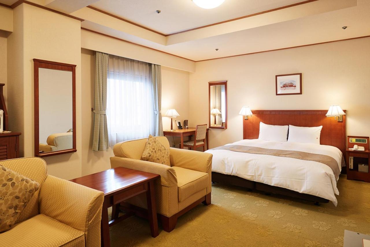 Pacific Hotel Okinawa Наха Экстерьер фото